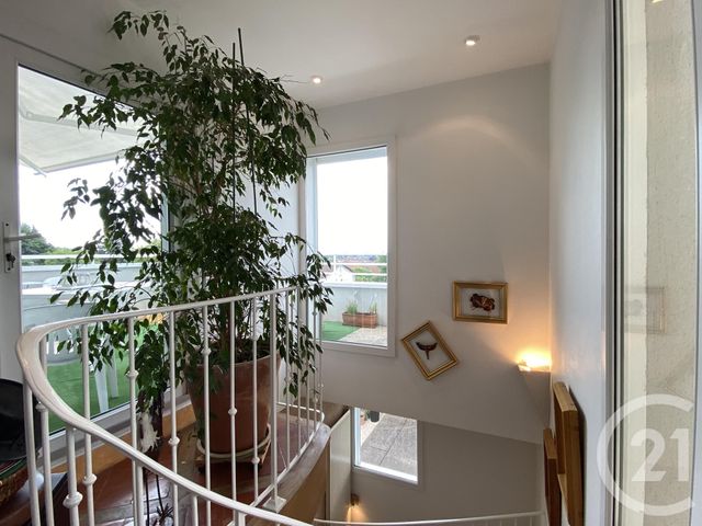 Afficher la photo en grand maison à vendre - 7 pièces - 400.0 m2 - LE CREUSOT - 71 - BOURGOGNE - Century 21 Agence De La Verrerie