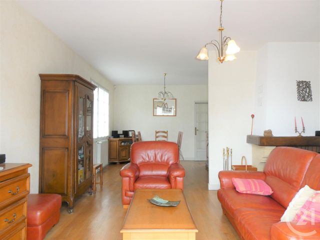 maison à vendre - 5 pièces - 90.0 m2 - LE BREUIL - 71 - BOURGOGNE - Century 21 Agence De La Verrerie maison à vendre - 5 pièces - 90.0 m2 - LE BREUIL - 71 - BOURGOGNE - Century 21 Agence De La Verrerie