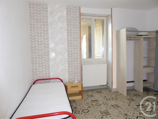 Appartement F1 à louer - 1 pièce - 30.25 m2 - LE CREUSOT - 71 - BOURGOGNE - Century 21 Agence De La Verrerie Appartement F1 à louer - 1 pièce - 30.25 m2 - LE CREUSOT - 71 - BOURGOGNE - Century 21 Agence De La Verrerie
