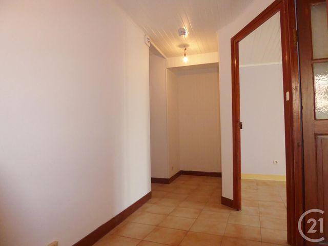 Afficher la photo en grand maison à louer - 4 pièces - 70.0 m2 - MONTCENIS - 71 - BOURGOGNE - Century 21 Agence De La Verrerie