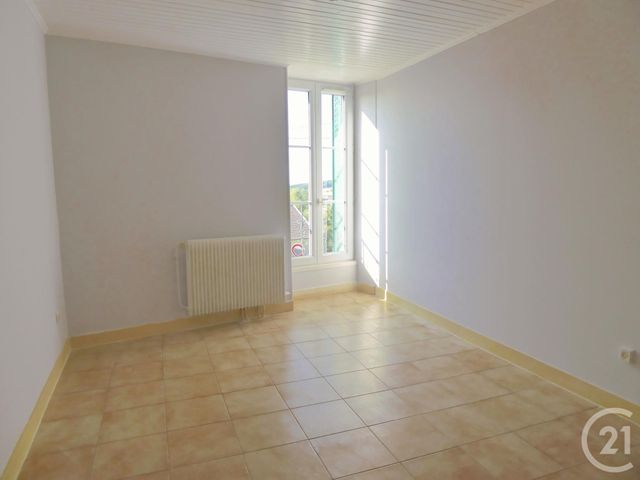 Afficher la photo en grand maison à louer - 4 pièces - 70.0 m2 - MONTCENIS - 71 - BOURGOGNE - Century 21 Agence De La Verrerie