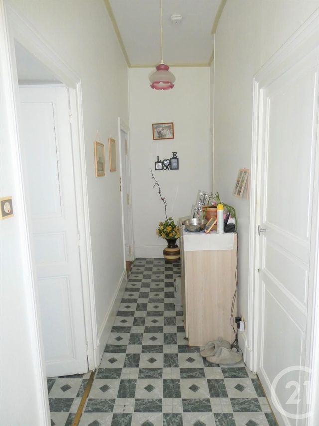 Afficher la photo en grand maison à vendre - 6 pièces - 160.0 m2 - LE CREUSOT - 71 - BOURGOGNE - Century 21 Agence De La Verrerie