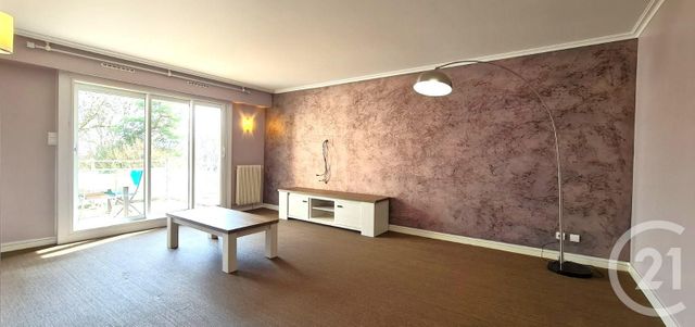 Appartement F5 à vendre - 5 pièces - 93.0 m2 - LE CREUSOT - 71 - BOURGOGNE - Century 21 Agence De La Verrerie