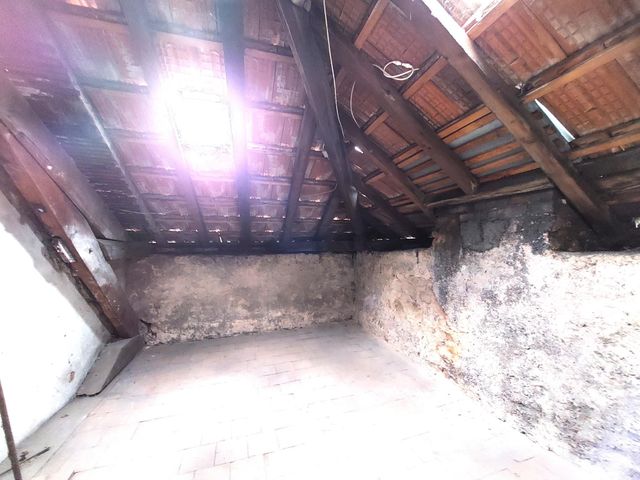 Appartement F4 à vendre - 5 pièces - 86.0 m2 - LE CREUSOT - 71 - BOURGOGNE - Century 21 Agence De La Verrerie