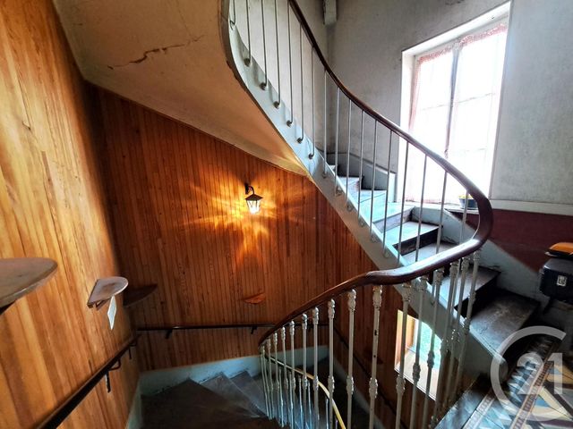 Appartement F4 à vendre - 5 pièces - 86.0 m2 - LE CREUSOT - 71 - BOURGOGNE - Century 21 Agence De La Verrerie