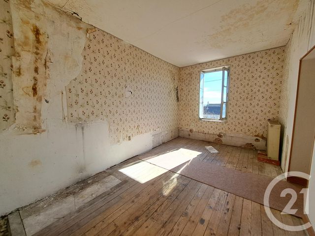 Appartement F4 à vendre - 5 pièces - 86.0 m2 - LE CREUSOT - 71 - BOURGOGNE - Century 21 Agence De La Verrerie