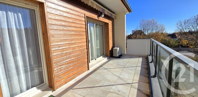 Appartement F4 à vendre - 4 pièces - 87.4 m2 - LE CREUSOT - 71 - BOURGOGNE - Century 21 Agence De La Verrerie