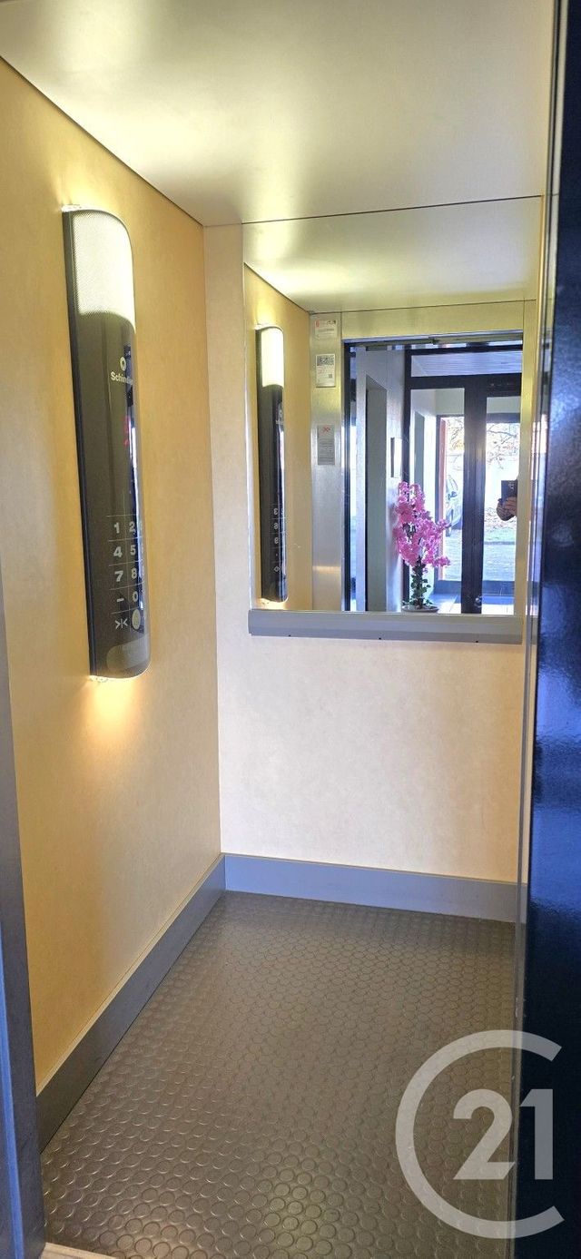 Appartement F4 à vendre - 4 pièces - 87.4 m2 - LE CREUSOT - 71 - BOURGOGNE - Century 21 Agence De La Verrerie