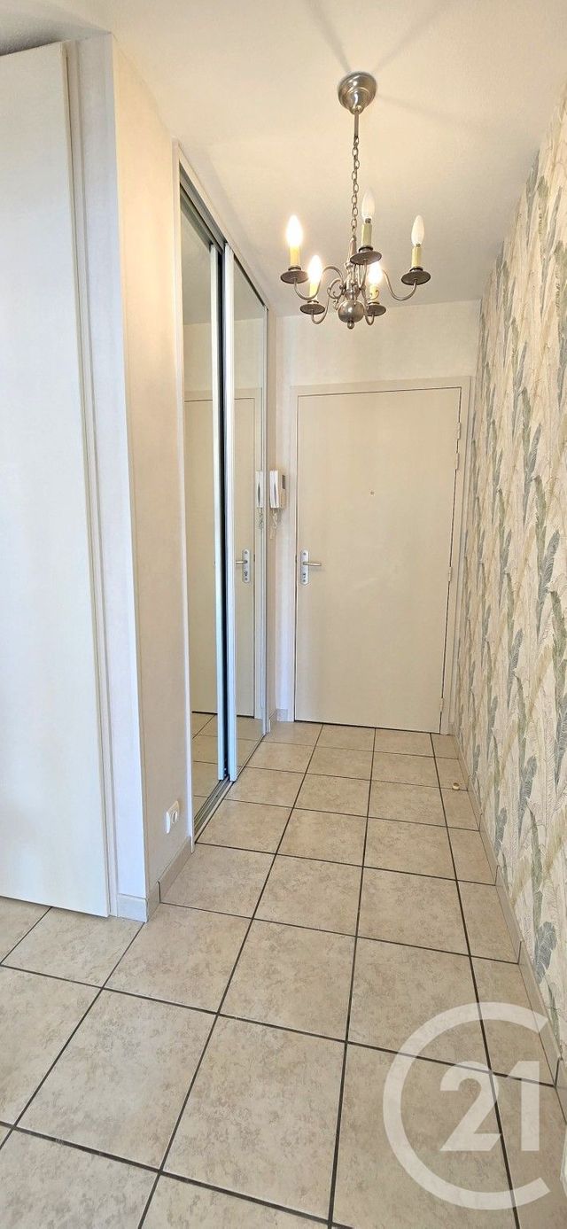Appartement F4 à vendre - 4 pièces - 87.4 m2 - LE CREUSOT - 71 - BOURGOGNE - Century 21 Agence De La Verrerie