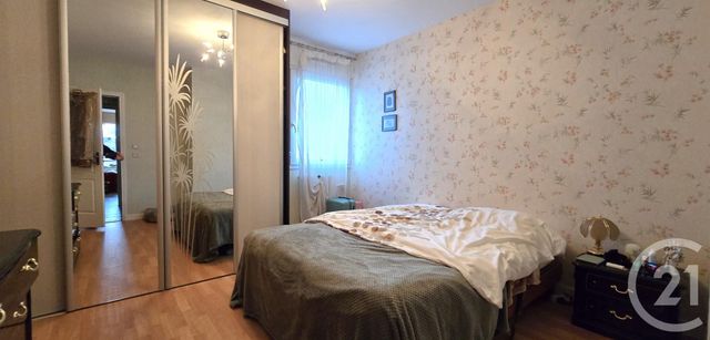 Appartement T3 à vendre - 3 pièces - 81.1 m2 - MONTCEAU LES MINES - 71 - BOURGOGNE - Century 21 Agence De La Verrerie