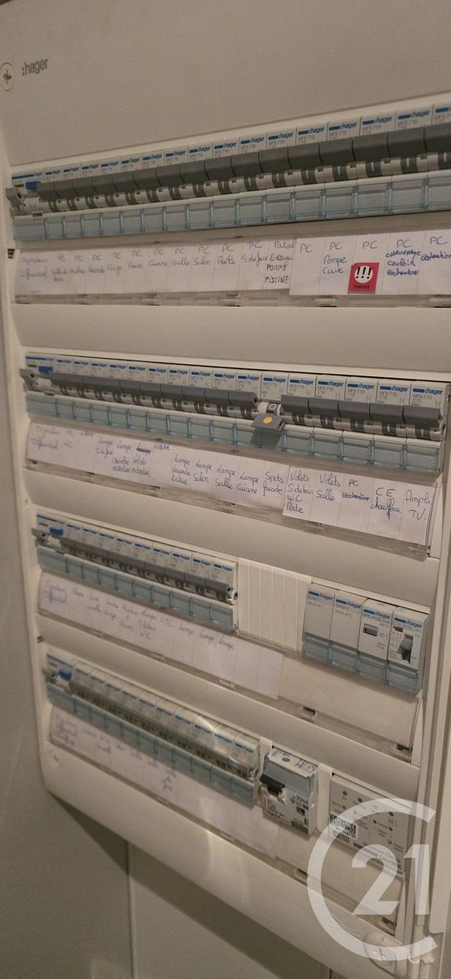 maison à vendre - 7 pièces - 138.0 m2 - LE CREUSOT - 71 - BOURGOGNE - Century 21 Agence De La Verrerie