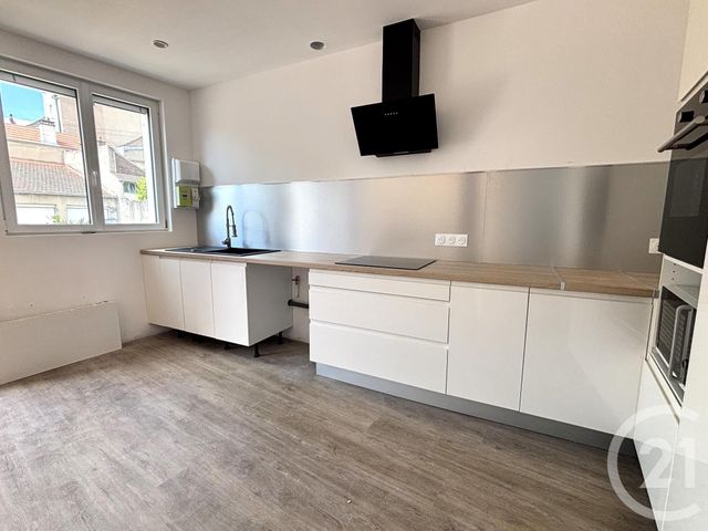 Appartement T2 à vendre - 2 pièces - 46.05 m2 - 71 - BOURGOGNE - Century 21 Agence De La Verrerie