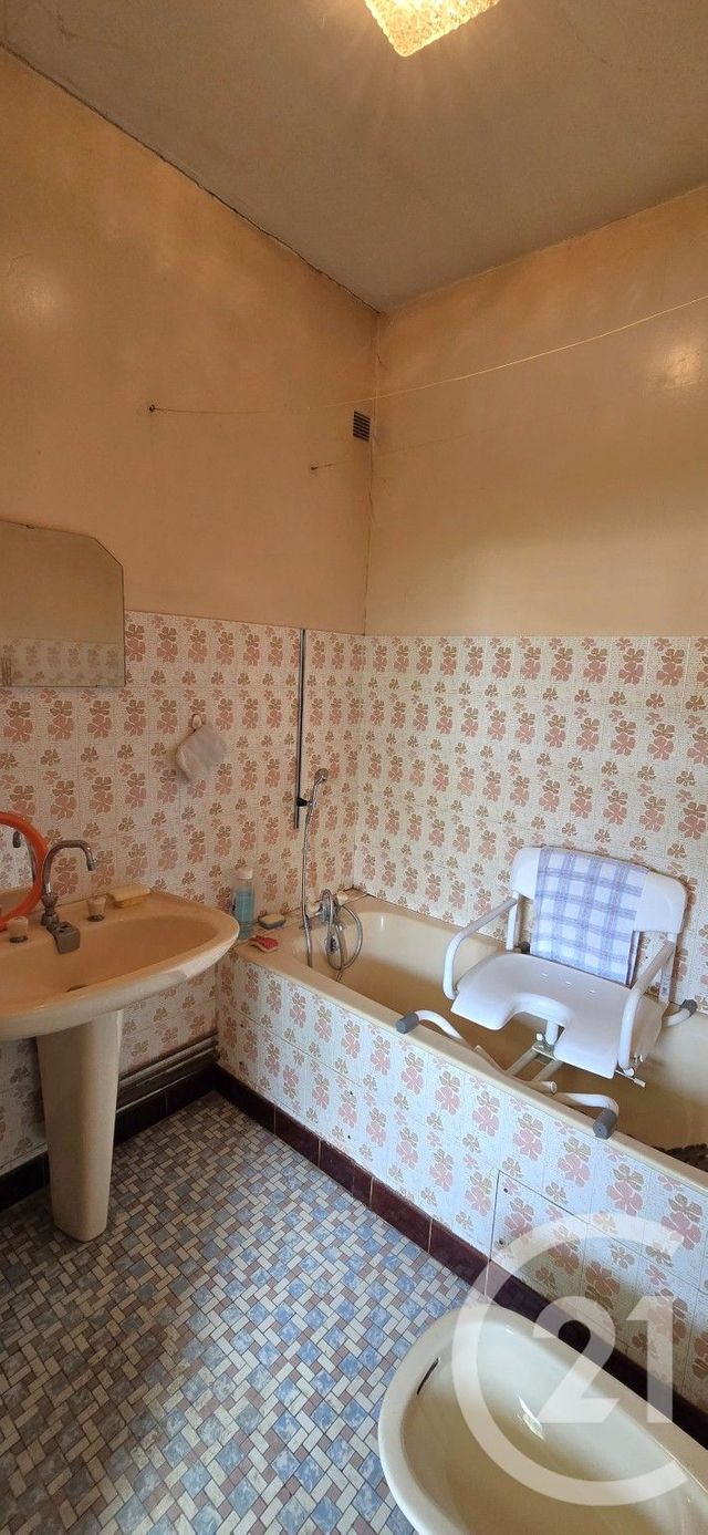 maison à vendre - 5 pièces - 81.0 m2 - LE CREUSOT - 71 - BOURGOGNE - Century 21 Agence De La Verrerie